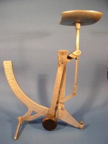 letter scale, maker F.J.