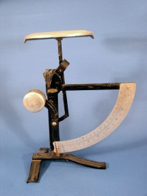 letter scale, maker Geba