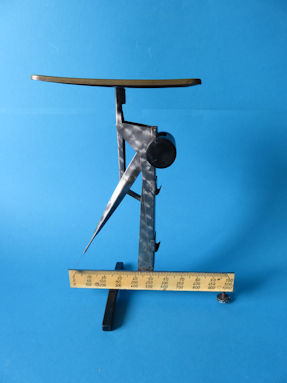 letter scale unknown maker
