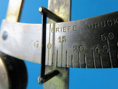 detail 3