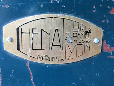 detail 1