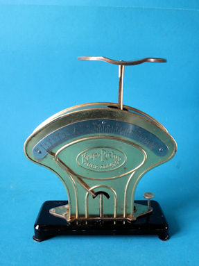 letter scale, probable maker Ph.J. Maul