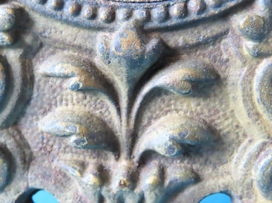 detail 9