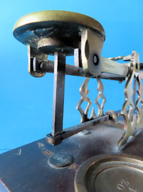 detail 7