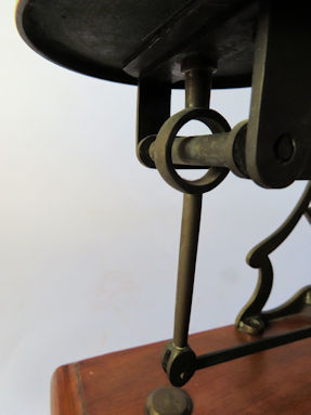 detail 4