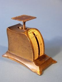 letter scale, maker Jennings Brothers